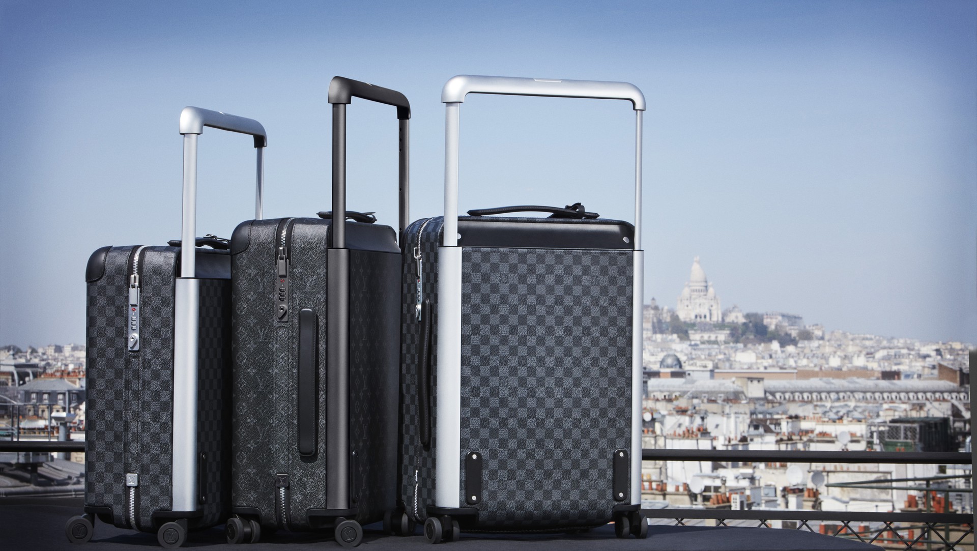 Horizon Rolling Luggage Marc Newson Ltd